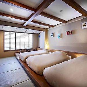 Triple Room Private Bathroom